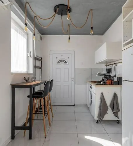 Apartament Cozy And Stylish In The Ruin Bar District